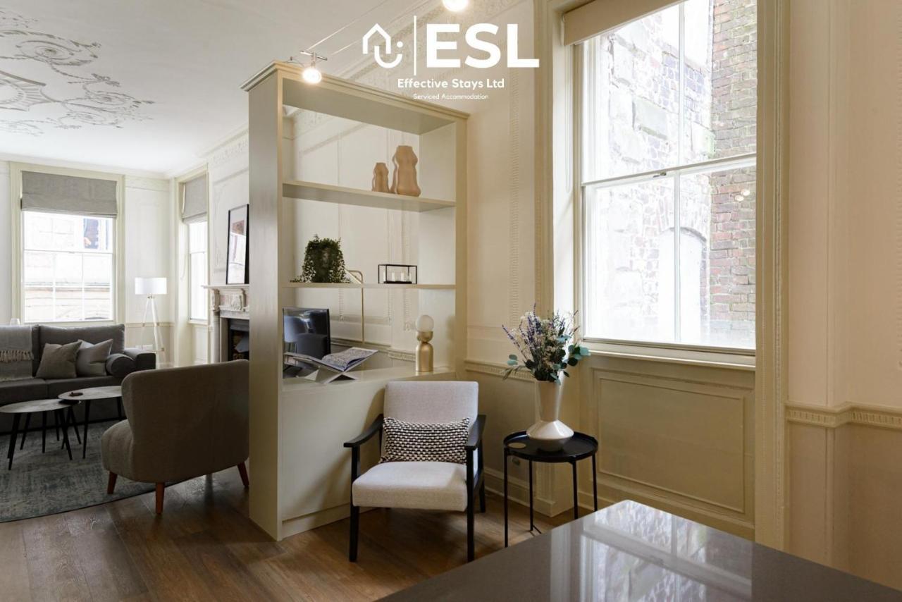 Most Central Luxury Grade 2 Listed Apartment Overlooking Shrewsbury Square - Free Parking Buitenkant foto