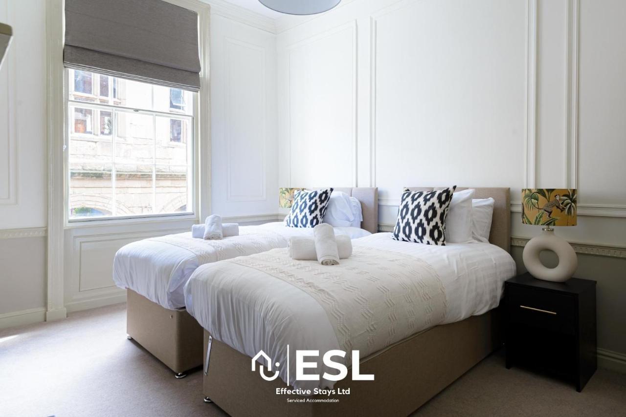 Most Central Luxury Grade 2 Listed Apartment Overlooking Shrewsbury Square - Free Parking Buitenkant foto