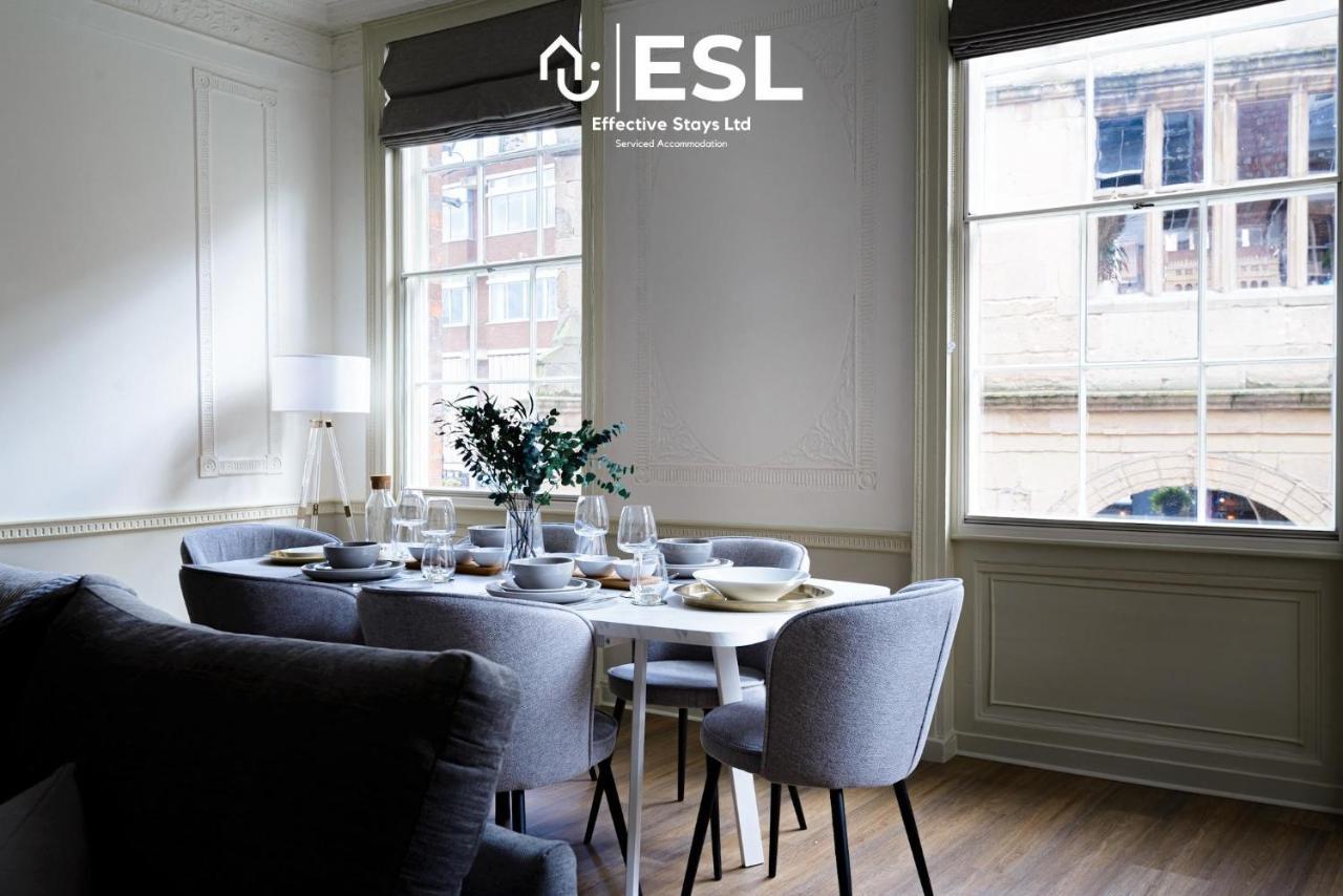 Most Central Luxury Grade 2 Listed Apartment Overlooking Shrewsbury Square - Free Parking Buitenkant foto