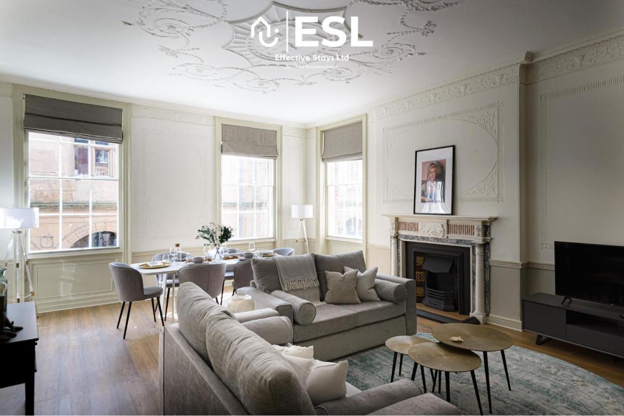 Most Central Luxury Grade 2 Listed Apartment Overlooking Shrewsbury Square - Free Parking Buitenkant foto