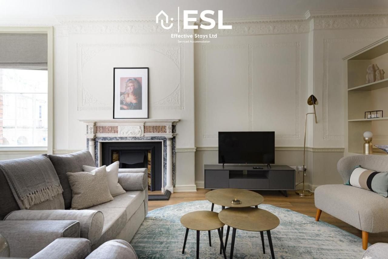 Most Central Luxury Grade 2 Listed Apartment Overlooking Shrewsbury Square - Free Parking Buitenkant foto